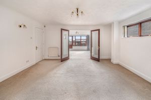 Photo 16- click for photo gallery